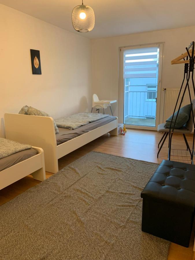 Ferienwohnung NEW modern Netflix WLAN Balkon bis 7 Personen Magdeburg Exterior foto