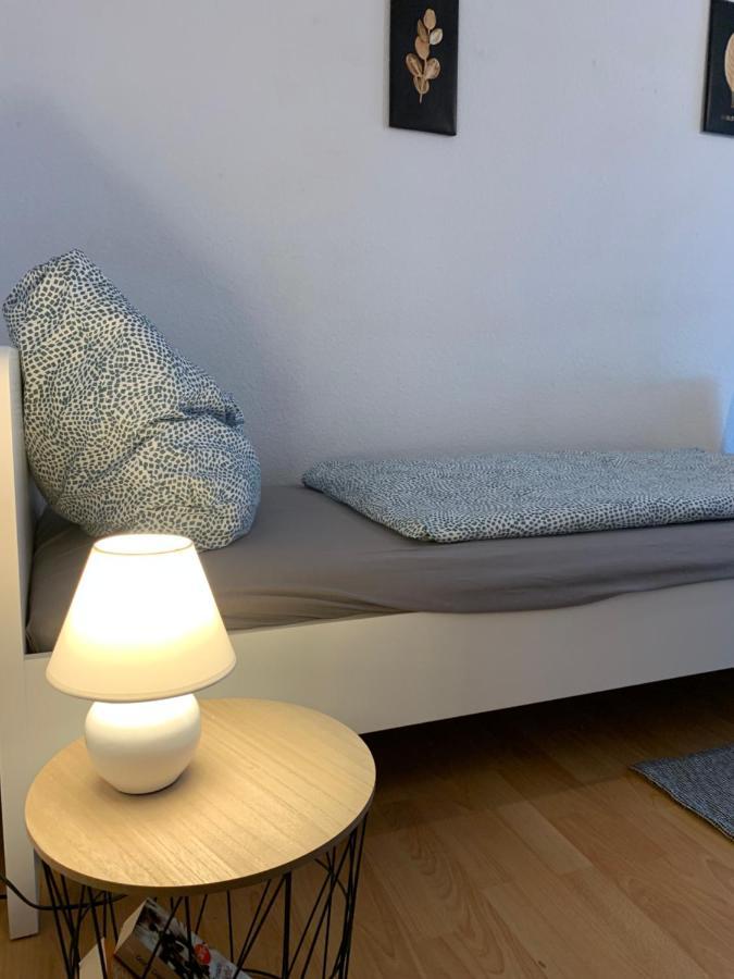 Ferienwohnung NEW modern Netflix WLAN Balkon bis 7 Personen Magdeburg Exterior foto