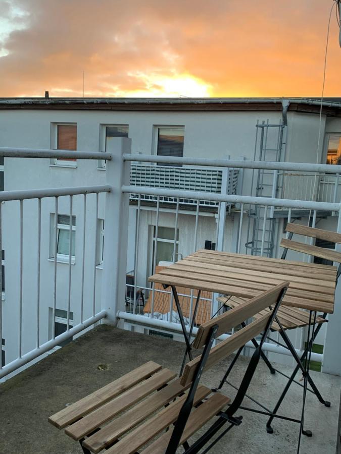 Ferienwohnung NEW modern Netflix WLAN Balkon bis 7 Personen Magdeburg Exterior foto